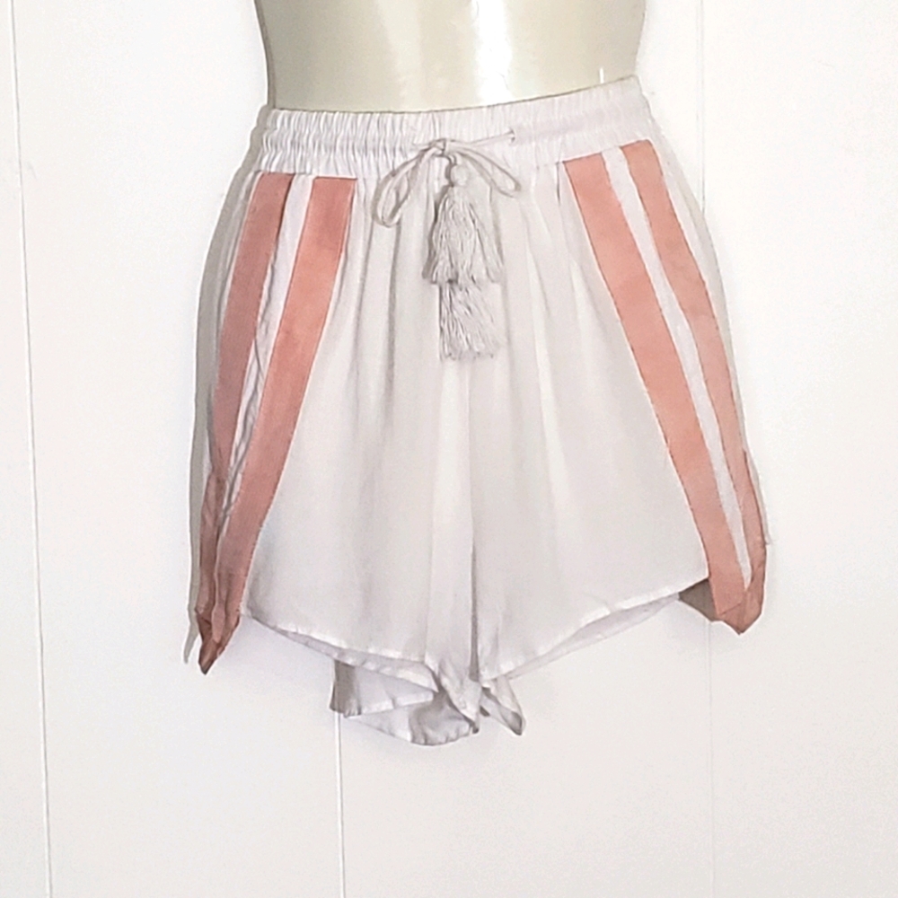 BSBW Shorts NWT Size M